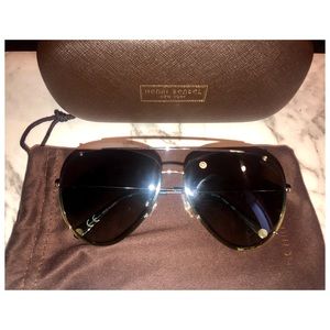 Henri Bendel Aviator sunglasses